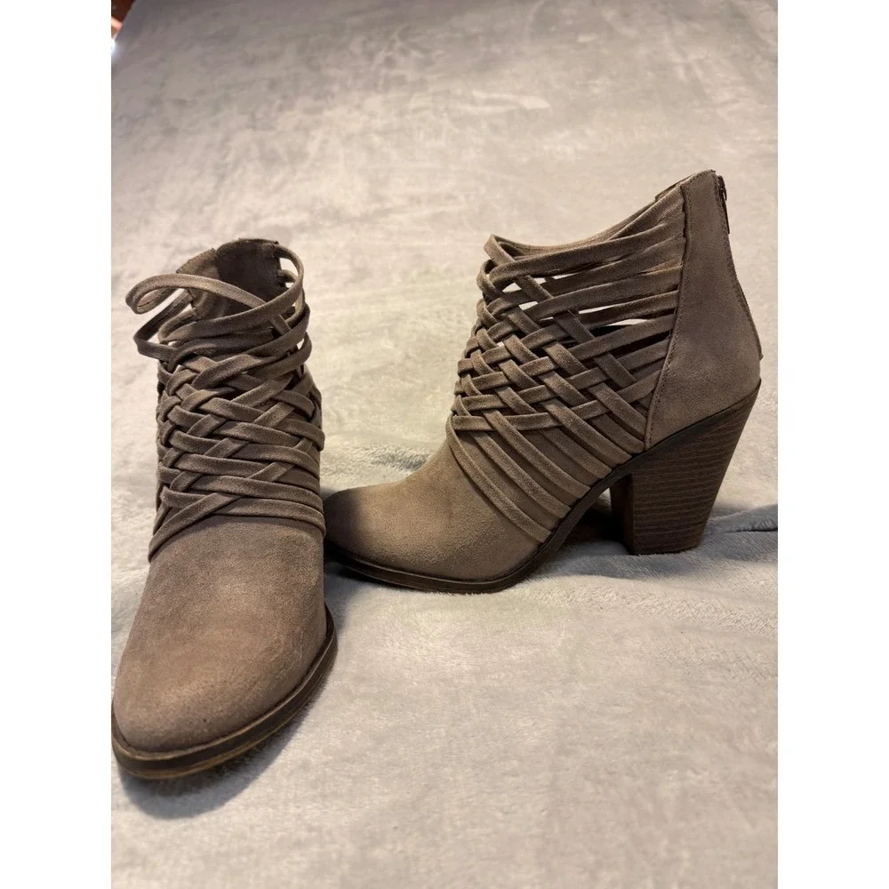 Fergalicious by Fergie Weever Doe Taupe Woven Strappy Ankle Boots Womens‎ 10 M